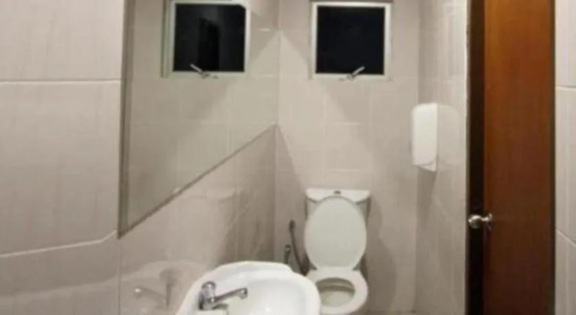 Place2Stay Business Hotel @ Waterfront