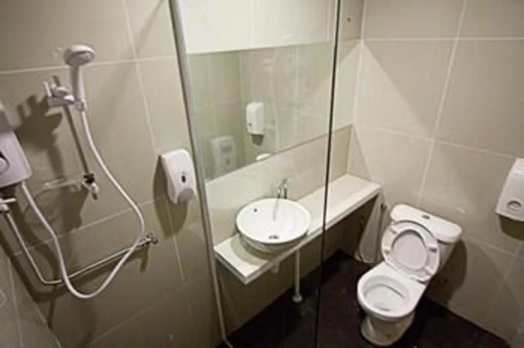 Place2Stay Business Hotel @ Waterfront