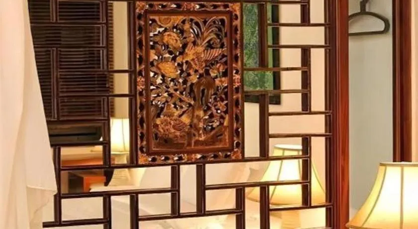 Courtyard at Heeren Boutique Hotel