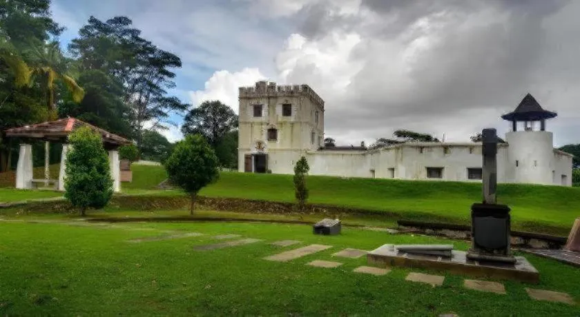 Place2Stay Business Hotel @ Metrocity