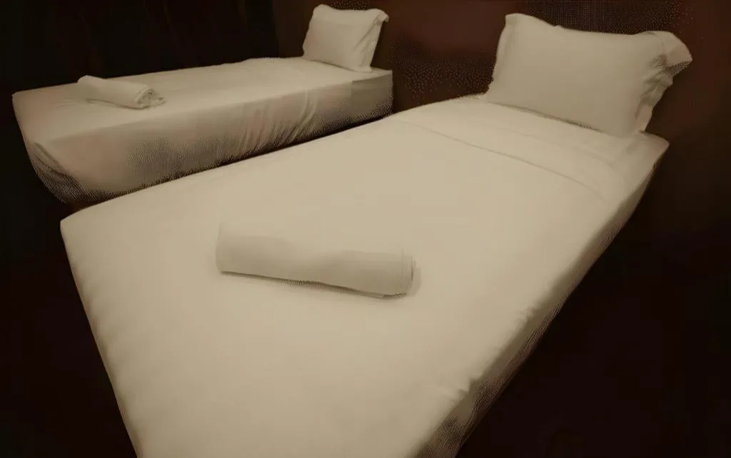 Bed in Place2Stay Business Hotel @ Metrocity