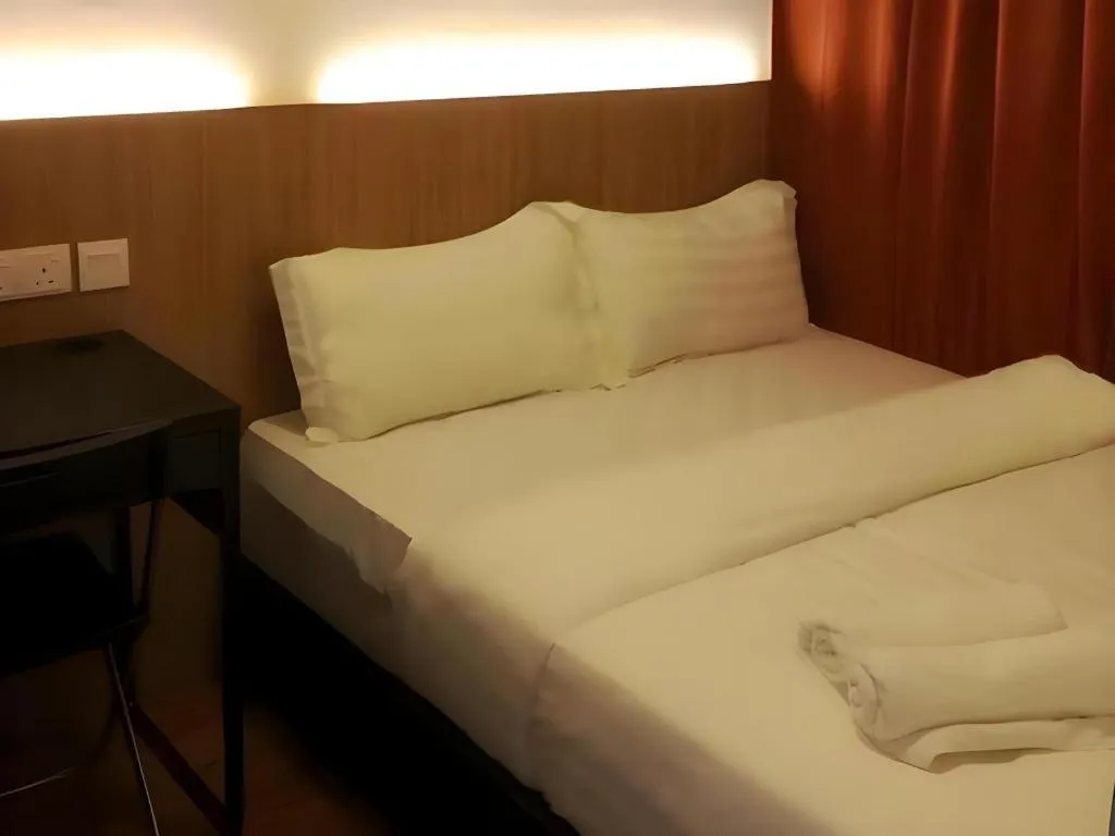 Bed in Place2Stay @ The Mines