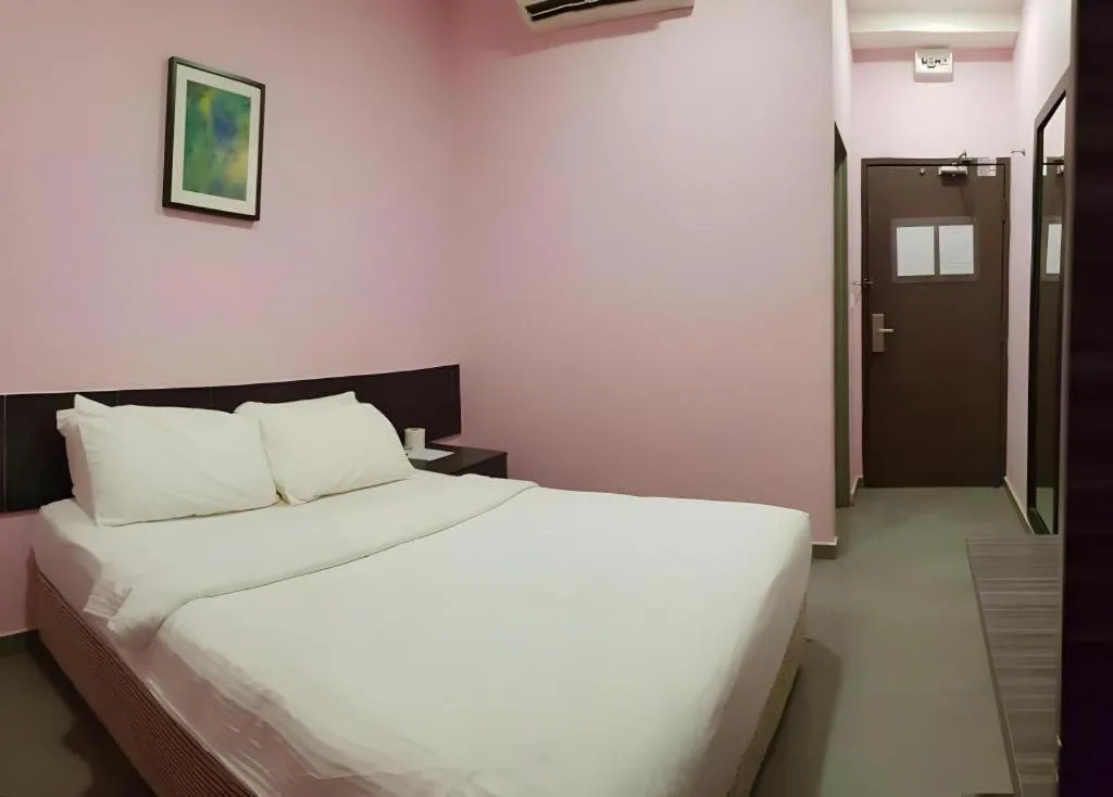 Bed in Hotel Bestari Prima