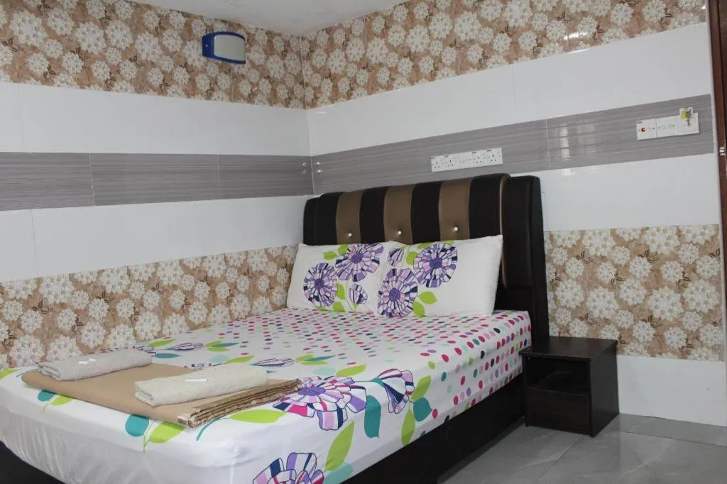 Bed in ARK HOTEL BATU CAVES