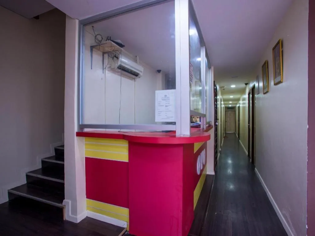 OYO 89450 Hotel Taj Inn Seksyen 13 Shah Alam