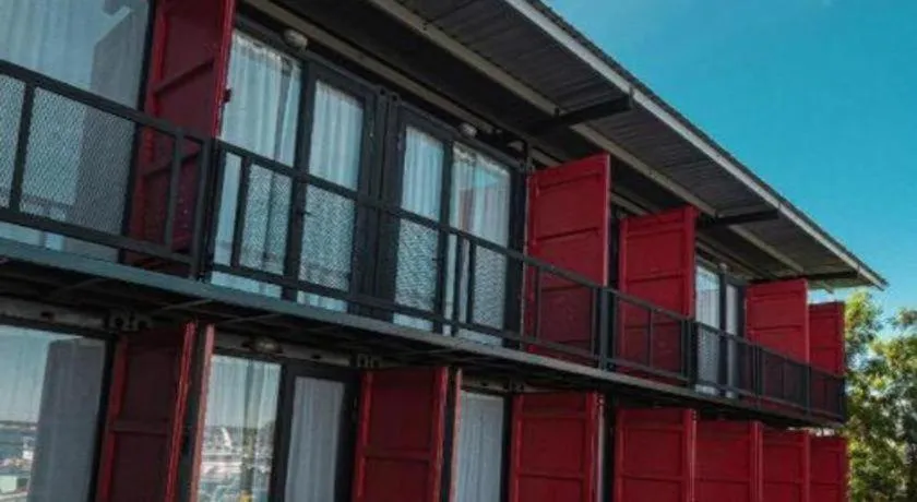 Semporna Seaview Hotel