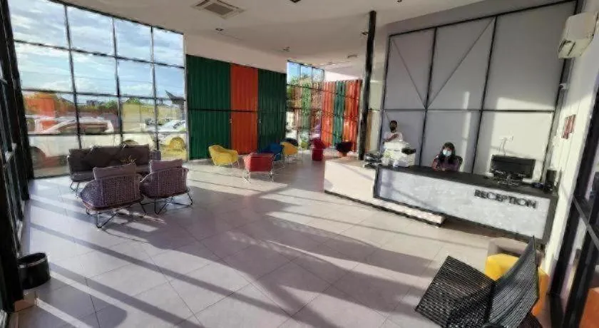 Semporna Seaview Hotel