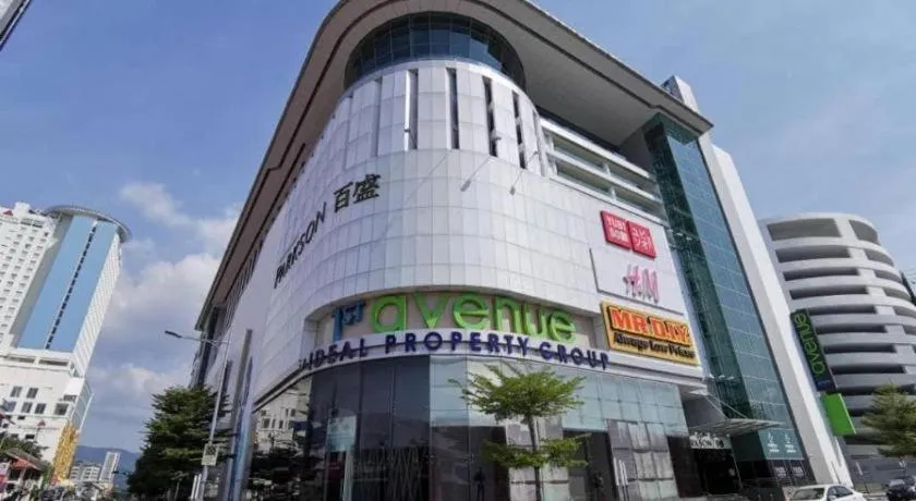 GEORGETOWN @ NEW WAVE HOTEL