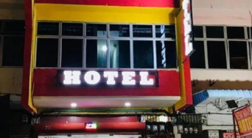 GEORGETOWN @ NEW WAVE HOTEL