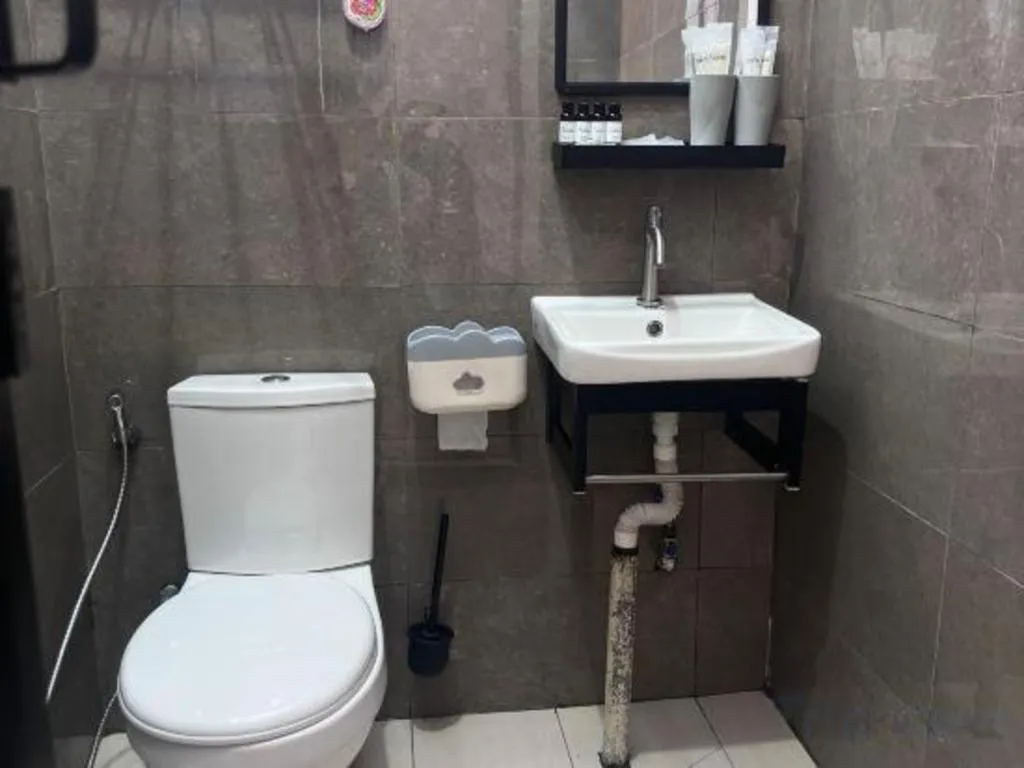 Ru Jia Hai She Hotel