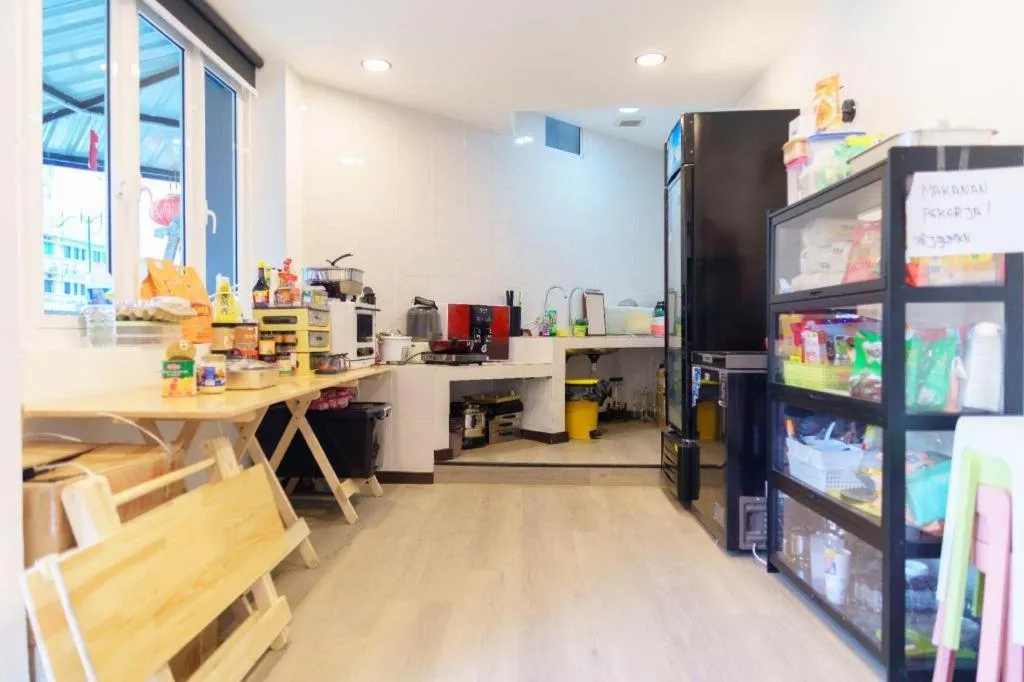 Ru Jia Hai She Hotel