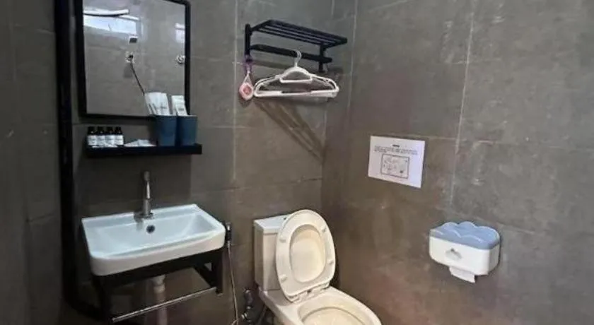 Ru Jia Hai She Hotel