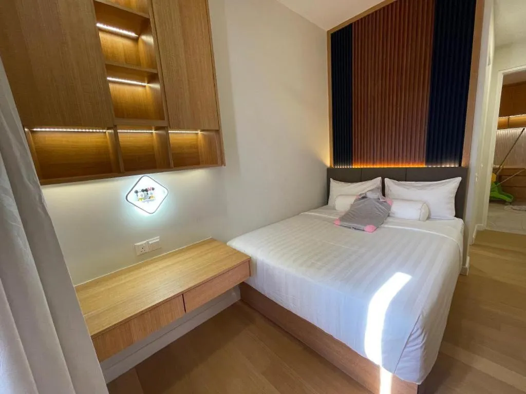 Bed in Sentral Suites By Eassy Hotel