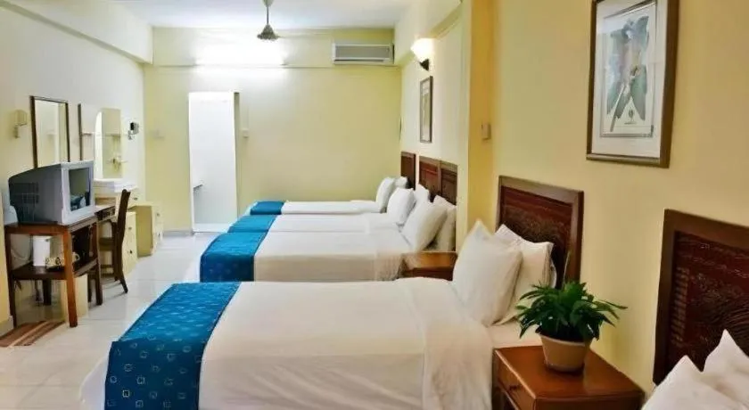 Bed in Seapark Condotel Hotel