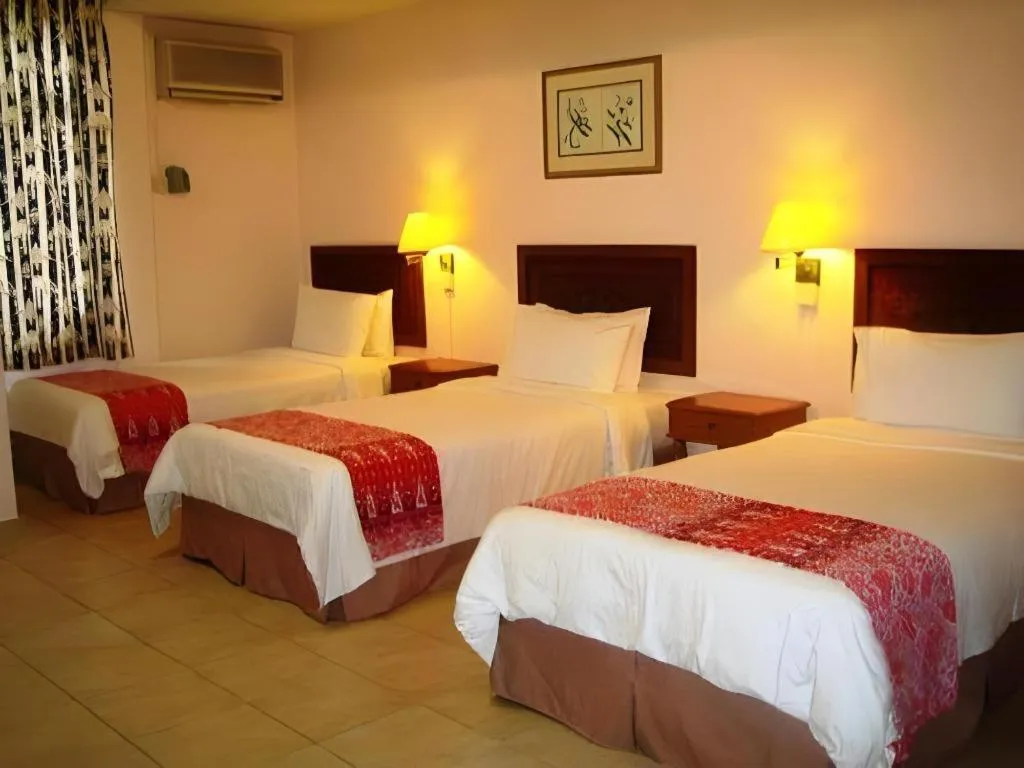 Bed in Seapark Condotel Hotel