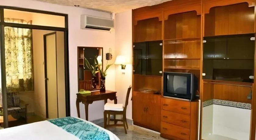 Bed in Seapark Condotel Hotel