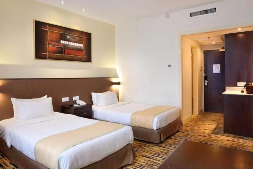 Bed in Hotel Royal Penang