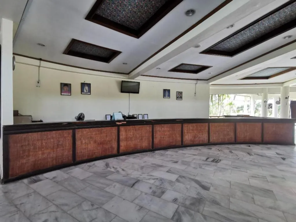 OYO 89972 Borneo Paradise Beach Hotel