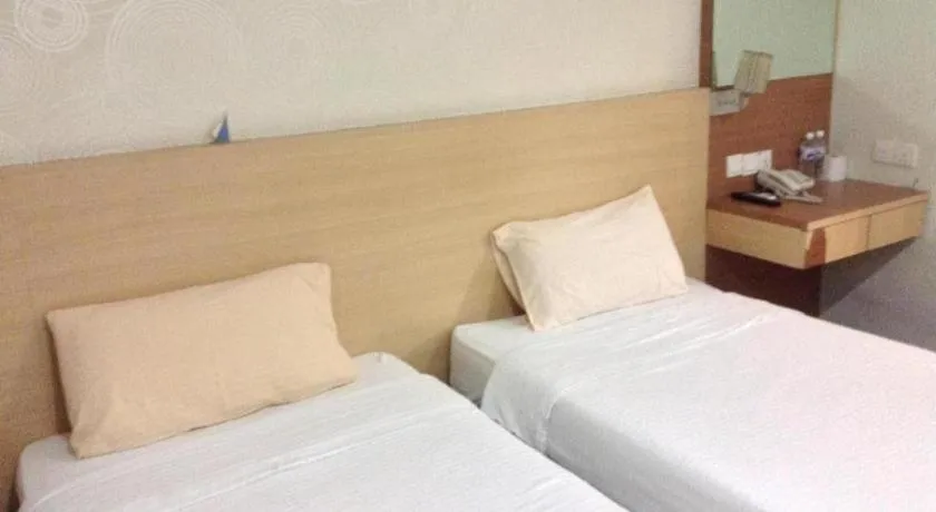 Bed in Maxim Hotel Kota Kinabalu