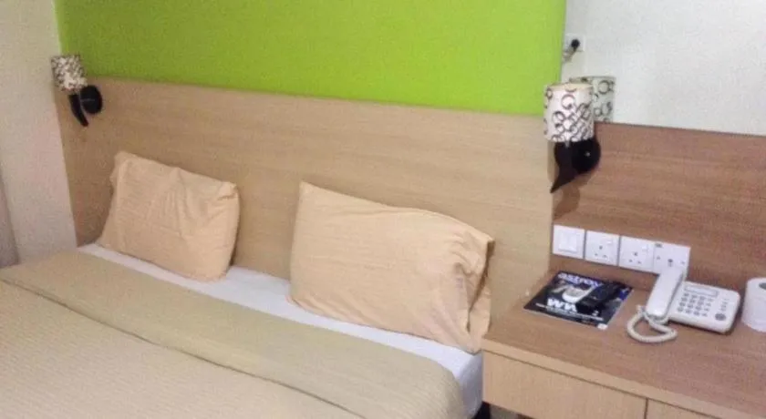 Bed in Maxim Hotel Kota Kinabalu