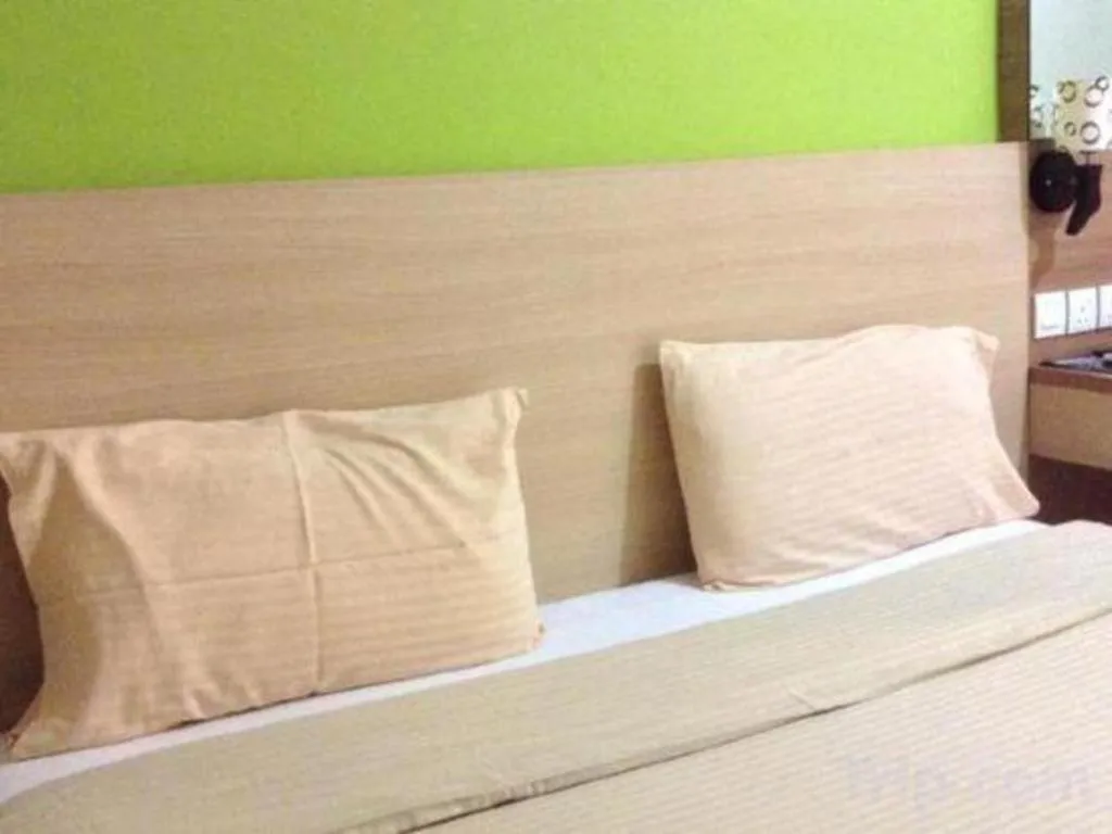 Bed in Maxim Hotel Kota Kinabalu