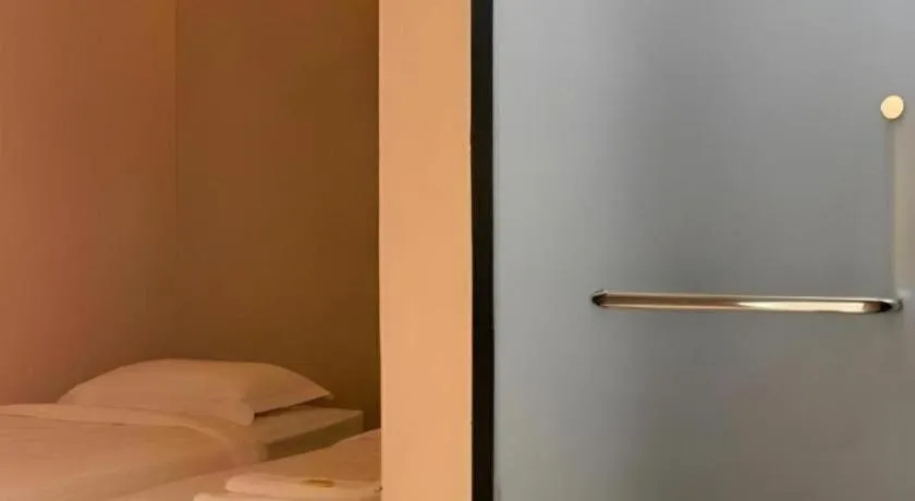 Bed in D'Borneo Hotel