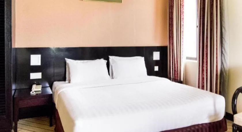 Bed in Perkasa Hotel Keningau