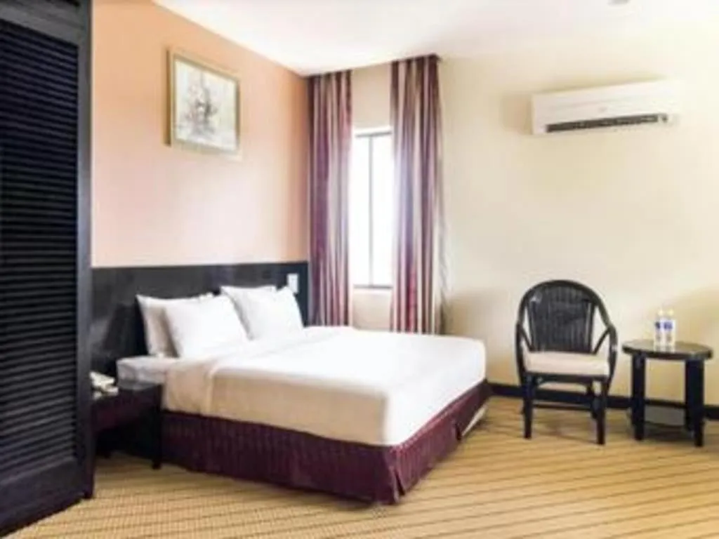 Bed in Perkasa Hotel Keningau