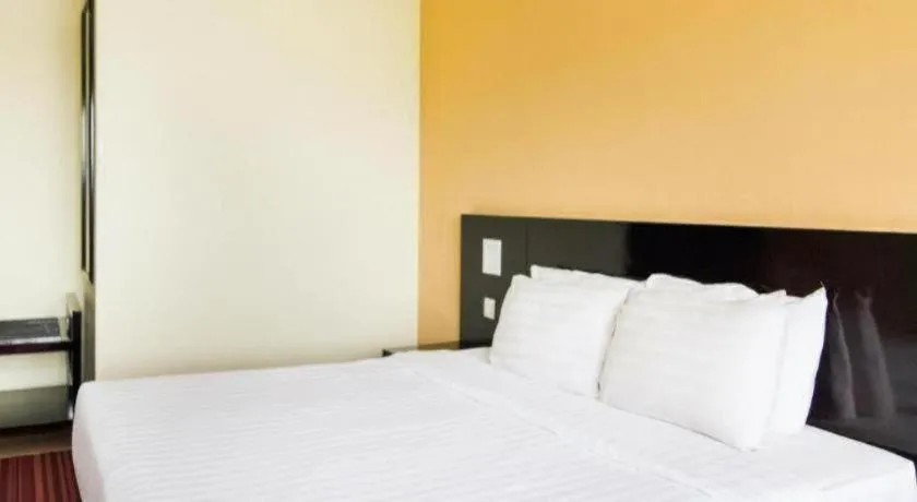 Bed in Perkasa Hotel Keningau