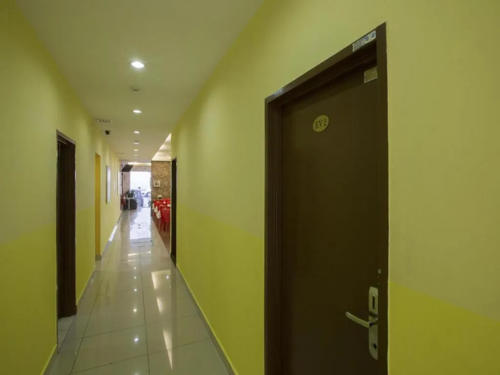 Hotel Zamburger Sri Petaling