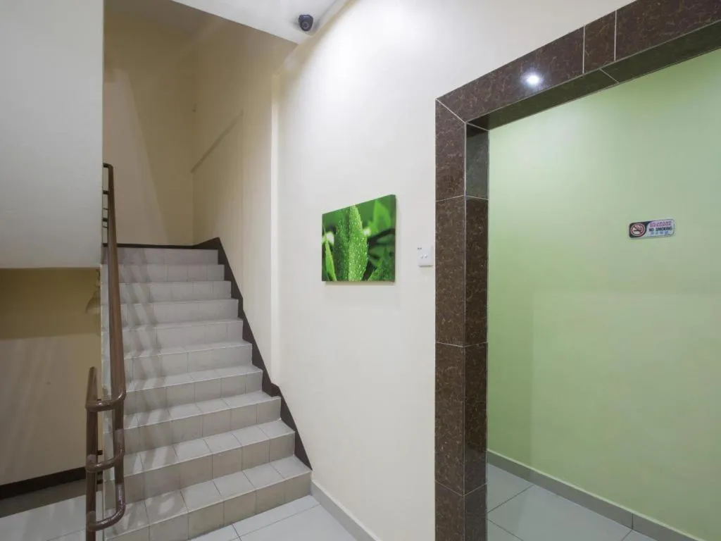 Hotel Zamburger Sri Petaling