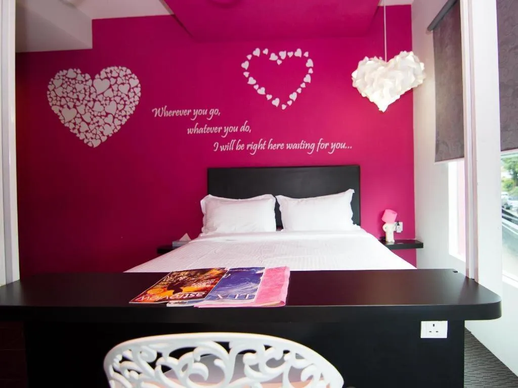 Bed in Bliss Boutique Hotel