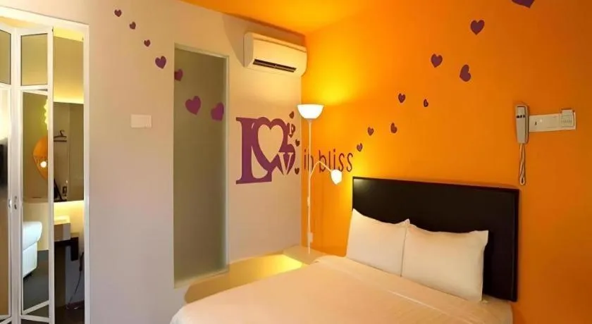 Bed in Bliss Boutique Hotel