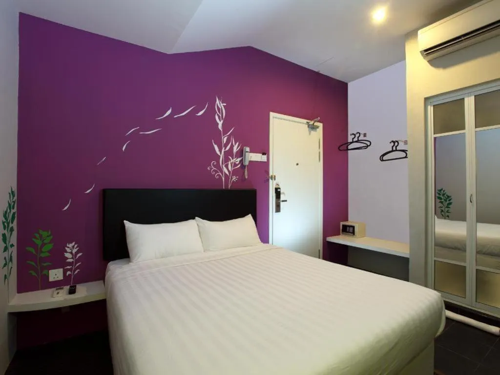 Bed in Bliss Boutique Hotel