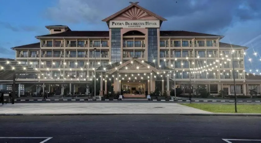 Putra Brasmana Hotel