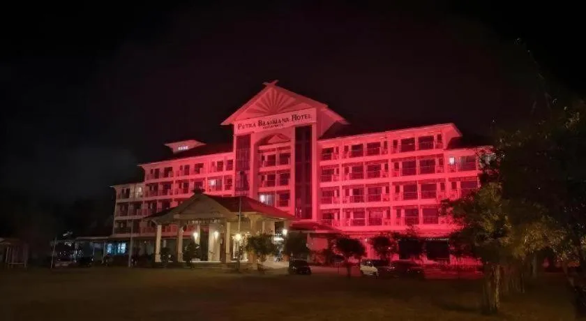 Putra Brasmana Hotel