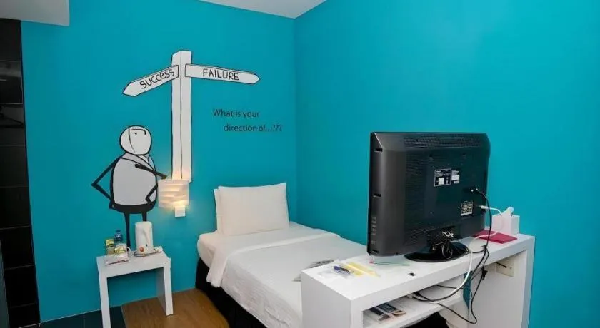 Zoom Inn Boutique Hotel by Ardens - Danga Bay