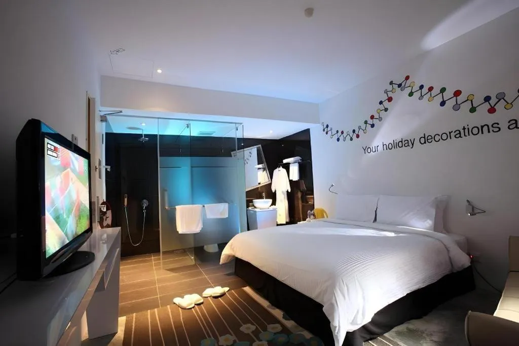 Zoom Inn Boutique Hotel by Ardens - Danga Bay
