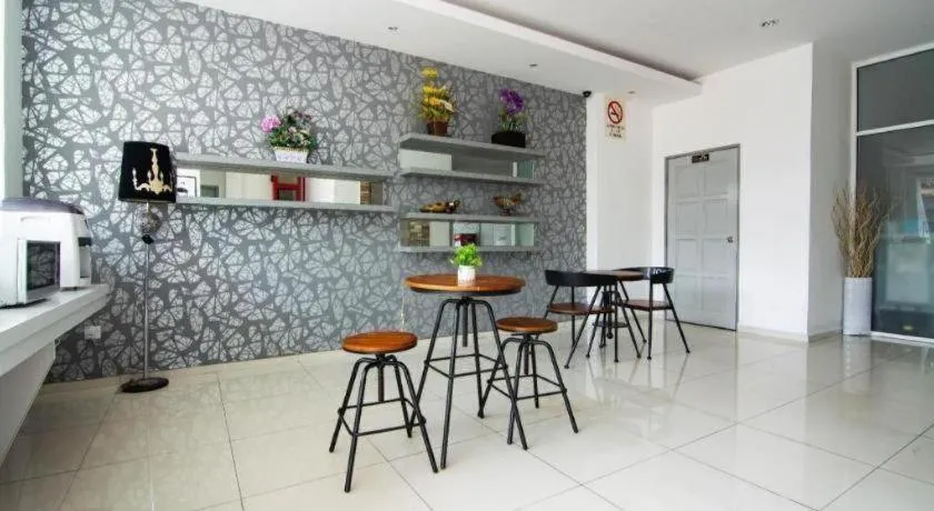 Hotel Zamburger Plaza Mahkota