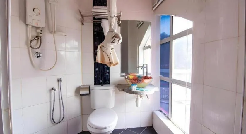 Hotel Zamburger Plaza Mahkota