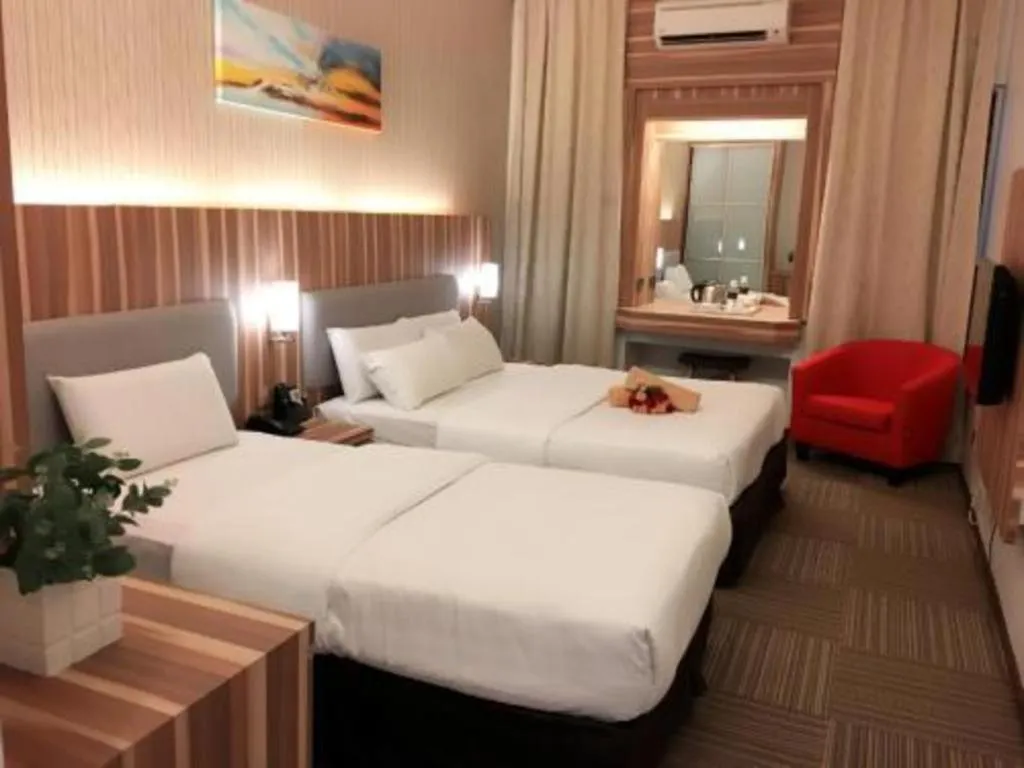 Bed in The Landmark Hotel