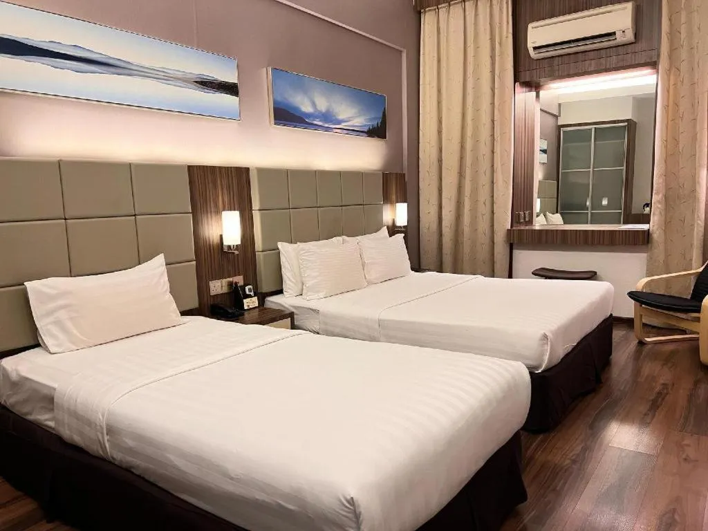 Bed in The Landmark Hotel