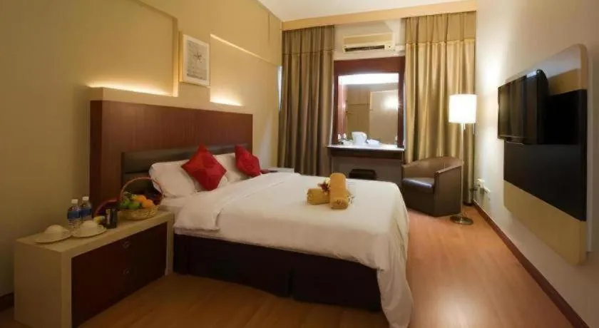 Bed in The Landmark Hotel