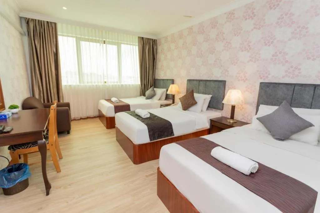 Bed in Pelican Hotel