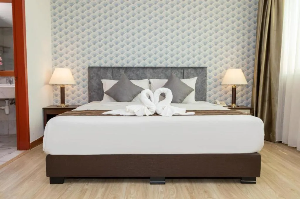 Bed in Pelican Hotel