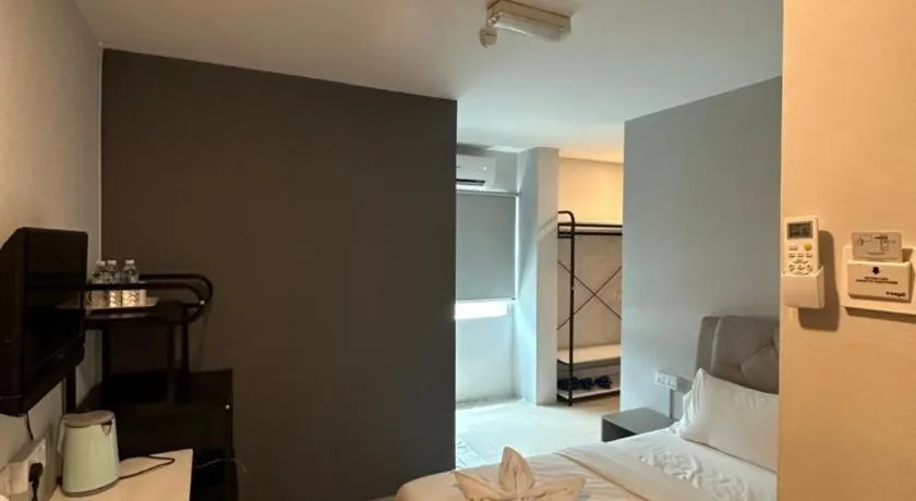 Bed in Georgetown Hotel