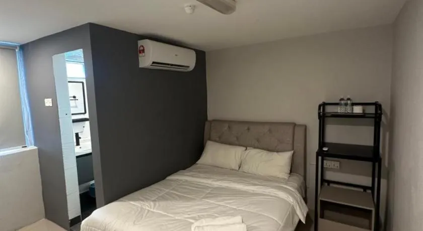 Bed in Georgetown Hotel