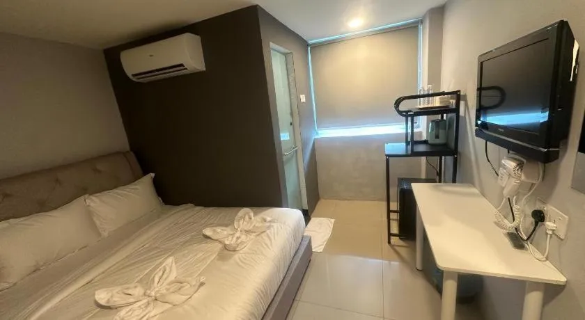 Bed in Georgetown Hotel