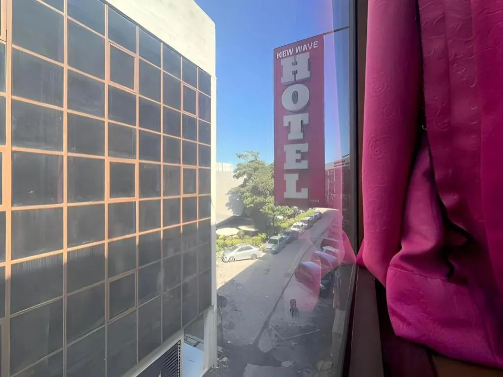 New Wave Hotel Melawati