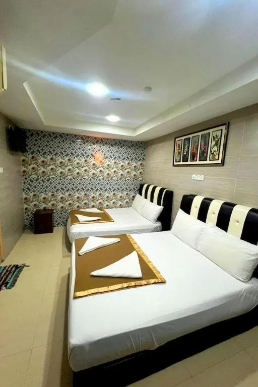 Bed in Batu Caves Business Hotel
